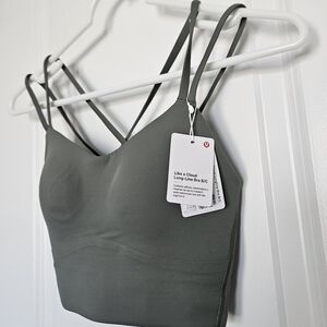 NWT $68 Lululemon Like a Cloud Longline Bra Light Support, B/C Cup Willow Size 2